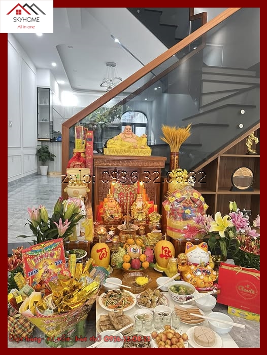 BAN THỜ THẦN TÀI CHIẾM NHIỀU KHÔNG GIAN HƠN BÀN THỜ GIA TIÊN